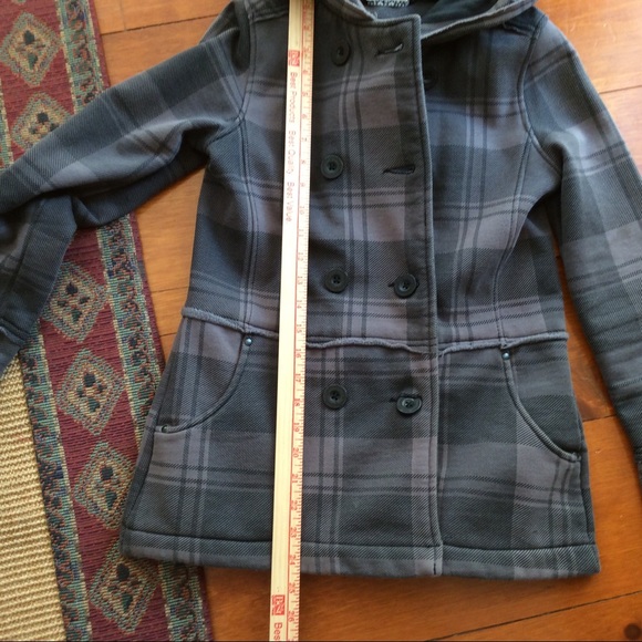 Beautifully made ZUMIEZ jacket- unfinished seams S - Picture 6 of 8